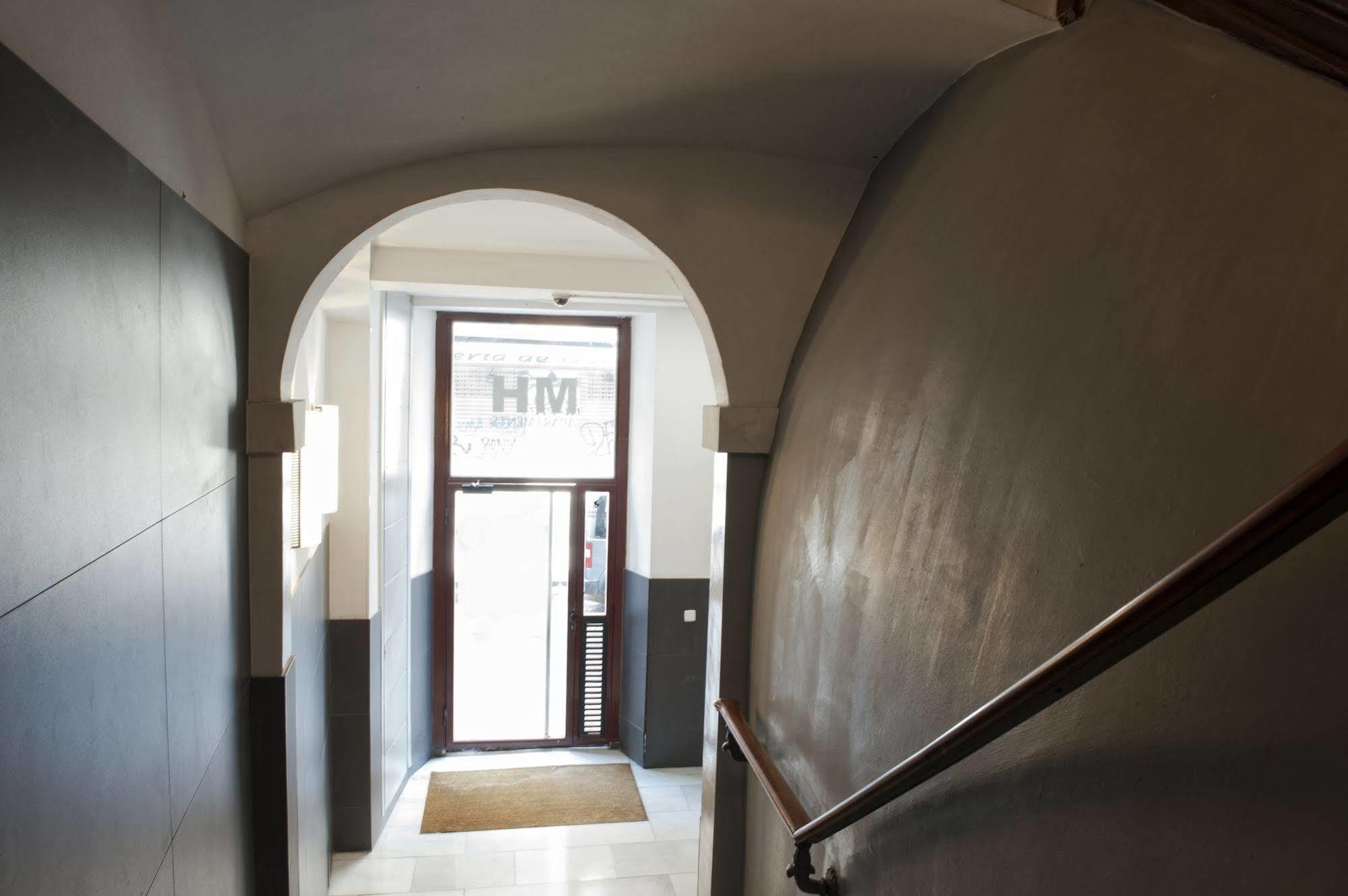ברצלונה Mh Apartments Liceo מראה חיצוני תמונה