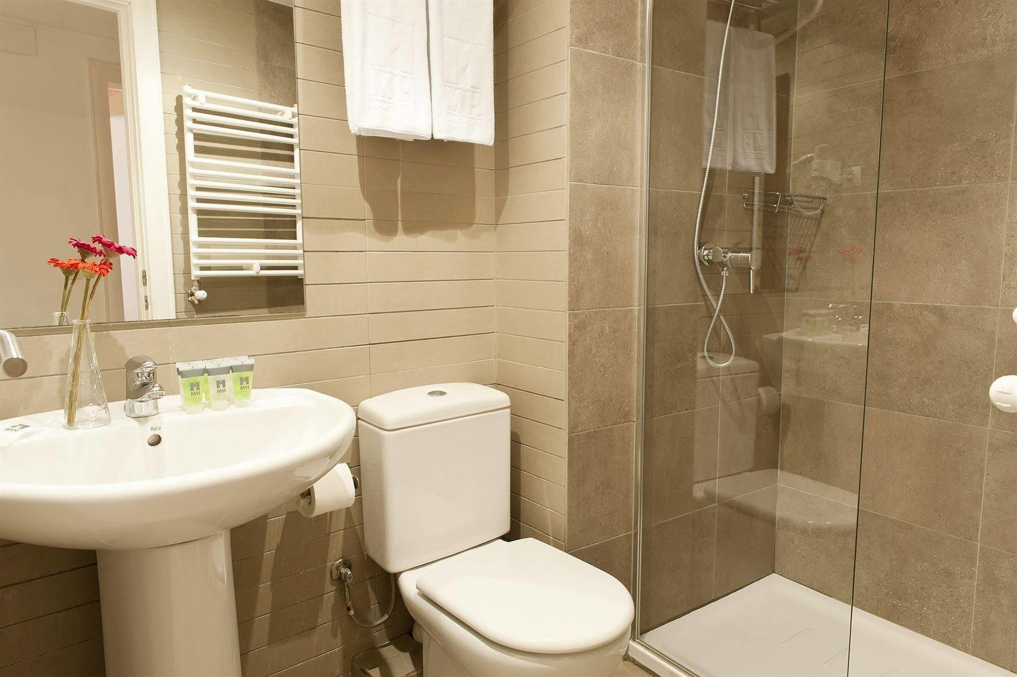 ברצלונה Mh Apartments Liceo מראה חיצוני תמונה