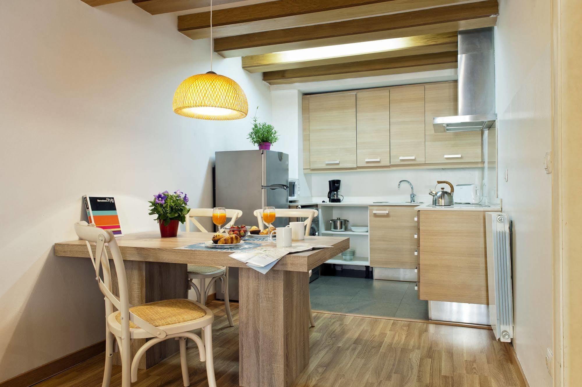 ברצלונה Mh Apartments Liceo מראה חיצוני תמונה