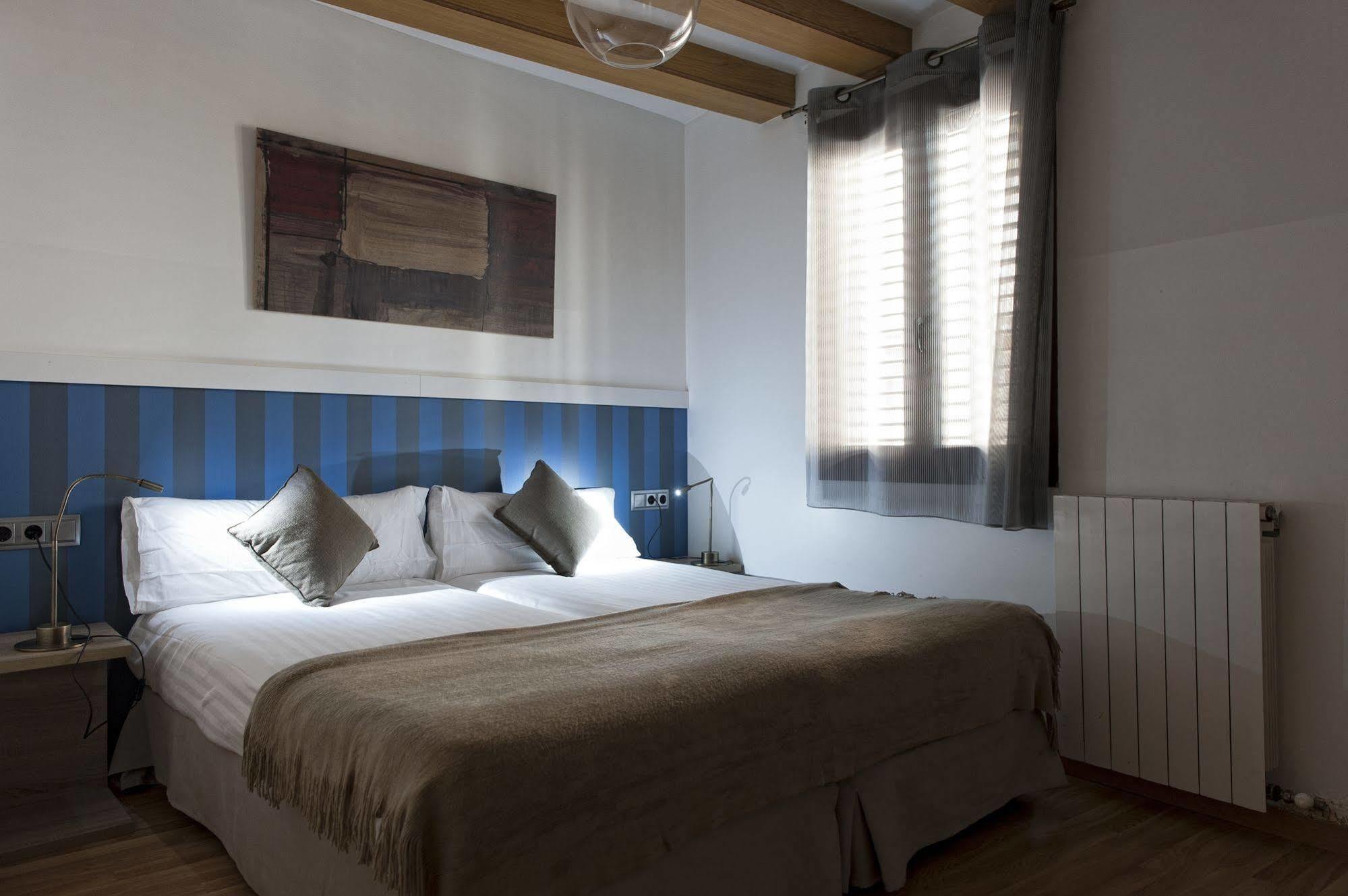 ברצלונה Mh Apartments Liceo מראה חיצוני תמונה