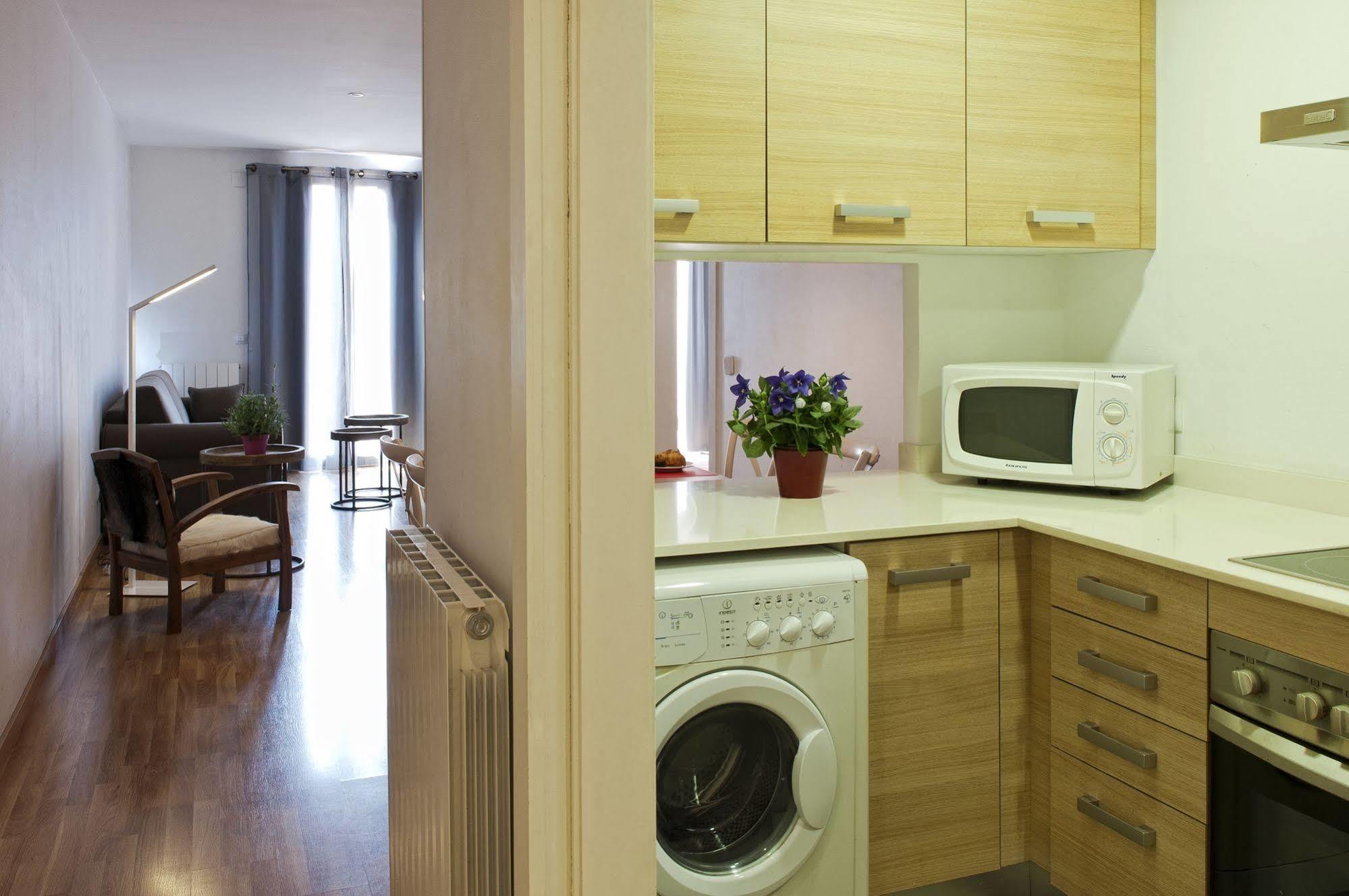 ברצלונה Mh Apartments Liceo מראה חיצוני תמונה