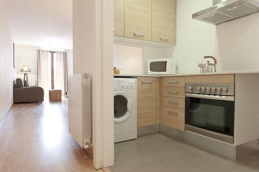 ברצלונה Mh Apartments Liceo מראה חיצוני תמונה