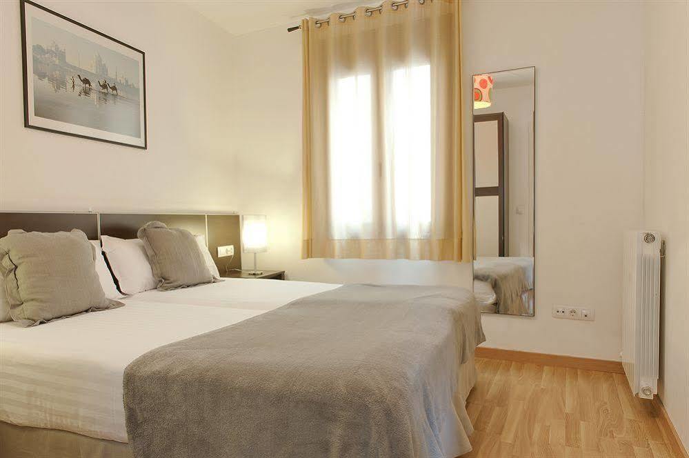 ברצלונה Mh Apartments Liceo מראה חיצוני תמונה