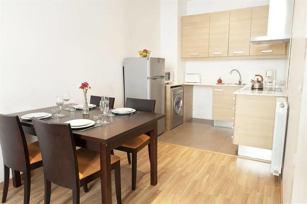 ברצלונה Mh Apartments Liceo מראה חיצוני תמונה